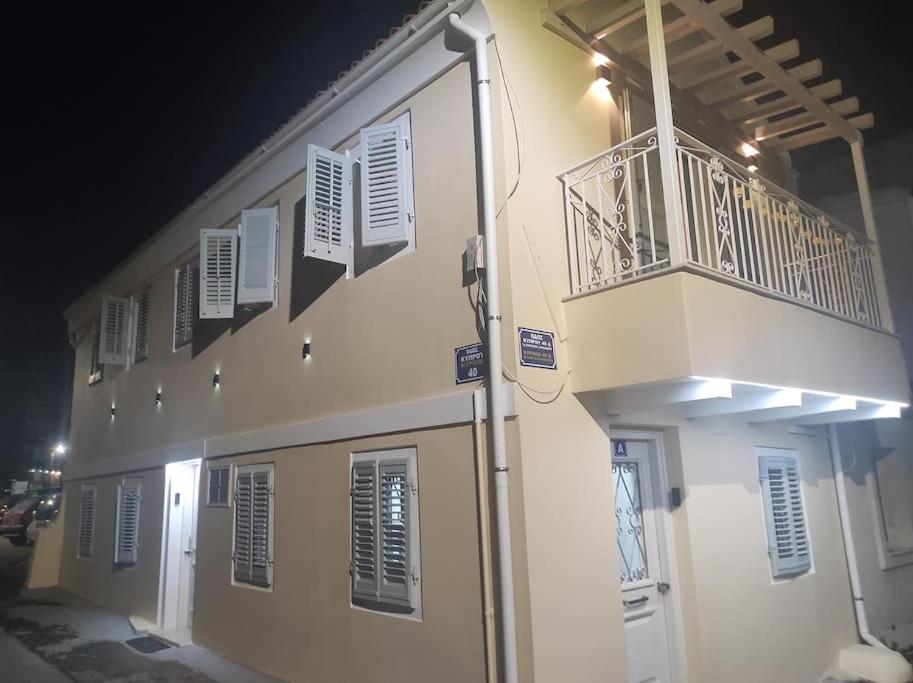 Garitsa Apartments Corfu  Buitenkant foto